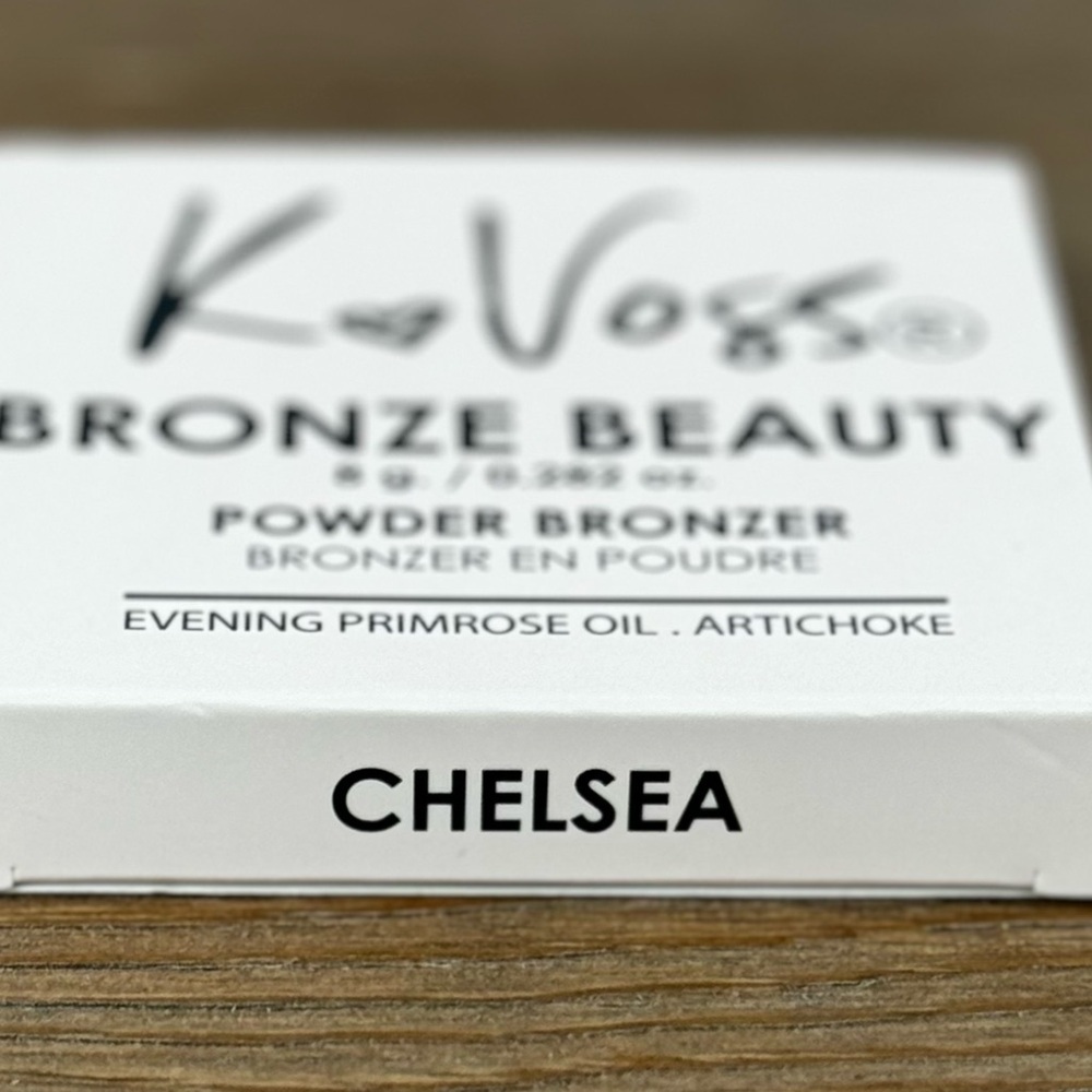 Powder Bronzer in Chelsea by K Voss - Picture 5 of 5